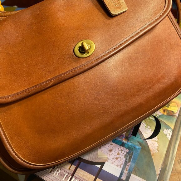 RARE: Vintage Coach Taft Bag 9980 in British Tan - Picture 5 of 8